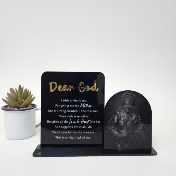 Engraved Black Table Frame