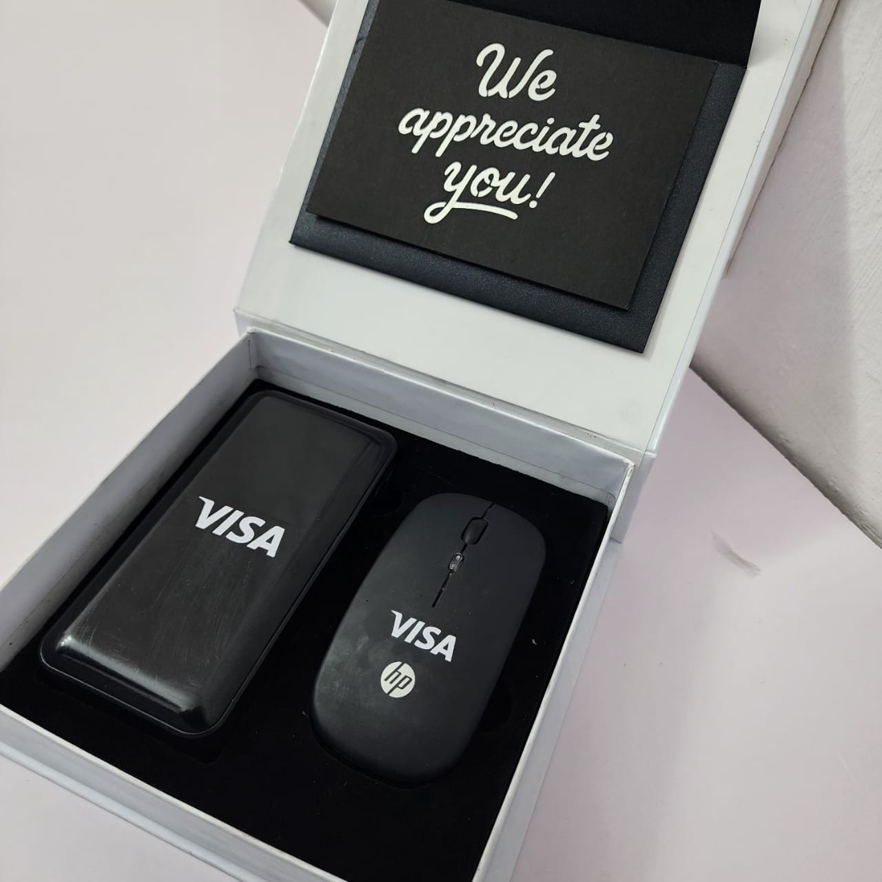 Bluetooth Mouse & Powerbank Set - Image 3